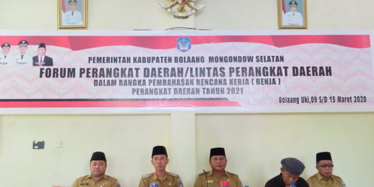 Buka Pembahasan Renja Tahun 2021, Bupati Bolsel Tetapkan 10 Program Prioritas