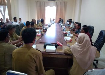 RDP Dana Kelurahan Imandi Alot, Lurah Sempat Pukul Meja