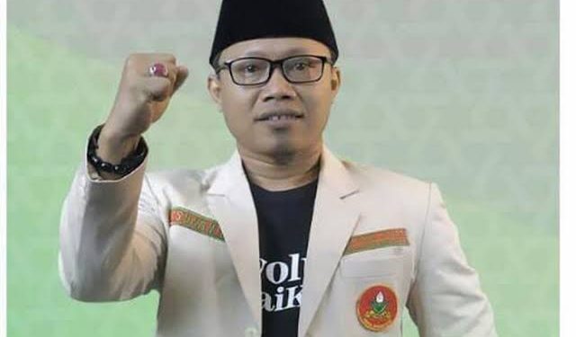 Ketum Cak Nanto Lantik Sudarwin CS Sebagai Pengurus PWPM Sulut