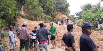 Lagi, Jalan Trans Sulawesi di Bolmut Longsor. Berikut Lokasinya
