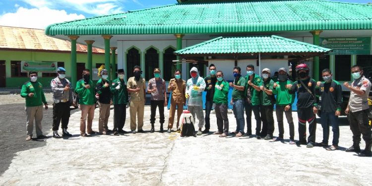 Cegah Penyebaran Covid-19, GP Ansor Bolmong Lakukan Penyemprotan Desinfektan