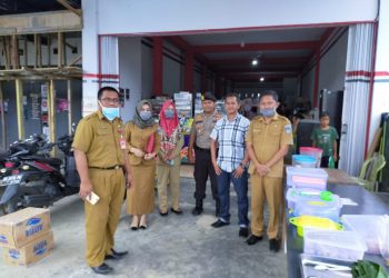 Disperindagkop UKM Bersama Polres Bolsel Awasi Ketersedian Bahan Pokok