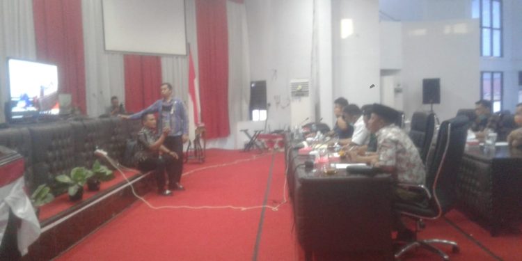 DPRD dan Pemkot Kotamobagu Gelar Teleconference Khusus Bahas Pandemi Covid-19
