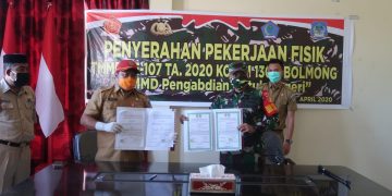 Sekda Bolsel Teken Berita Acara Pekerjaan TMMD Tahun 2020