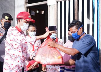 Pemda Salurkan Sembako Kepada 32.816 Jiwa Warga Bolsel