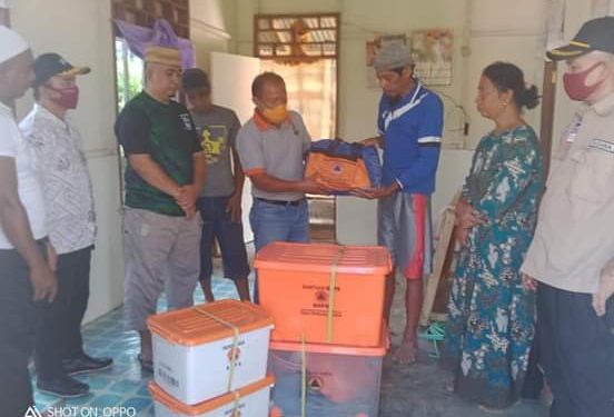 Ali Pakaya, Korban Longsor Terima Bantuan Dari Pemda Bolsel