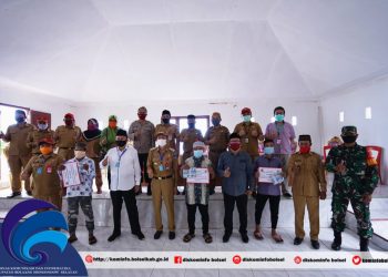 H2M Hadiri Penyerahan BLT Dana Desa di Soputa