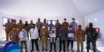 H2M Hadiri Penyerahan BLT Dana Desa di Soputa