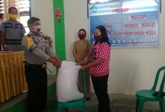 Pemdes Pangian Kembali Salurkan Bantuan Pemda Bolmong