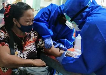 Puluhan Pedagang Pasar 23 Maret Lakukan Rapid Test