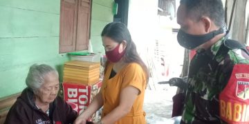 Pemdes Pangian Salurkan 102 Penerima BLT