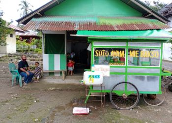 Soto Ayam Mas Hairi Mampu Kumpulkan Omset Hingga RP 2 Juta Tiap Hari