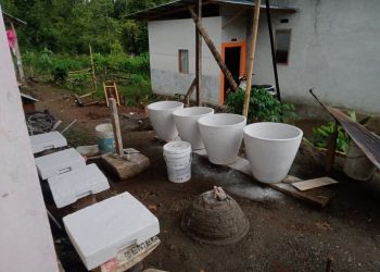 Bak Mandi Minimalis Kekinian Milik Umar Banyak Diminati