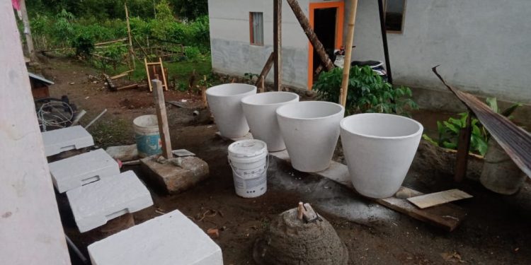 Bak Mandi Minimalis Kekinian Milik Umar Banyak Diminati