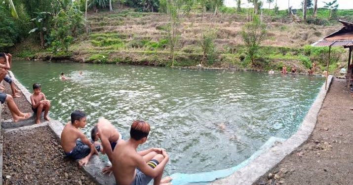 Kolam Wisata Tabali Desa Moyag, Ramai Dikunjungi