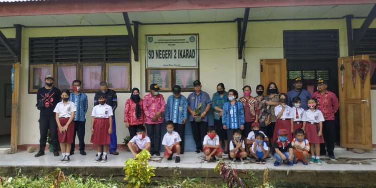 Disdik Bolmong Kembali Kunjungi Sekolah Terpencil di Dumoga