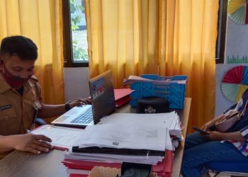 Warga SKB Bolsel Mulai Ambil Ijasah Paket