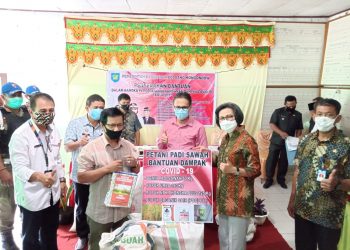 Hari Kedua, Yasti-Yanny Keliling Empat Kecamatan Untuk Salurkan Bantuan