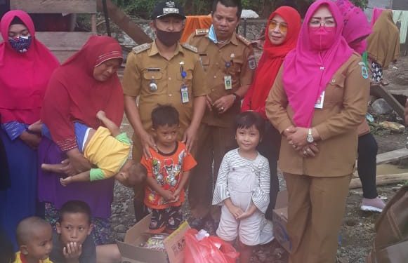 DP3A Bolmong, Muslimat NU dan Majelis An Nur Inobonto, Bantu Korban Banjir Dumoga