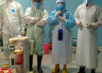 Nakes Khusus Covid-19 Kotamobagu Terima Insentif