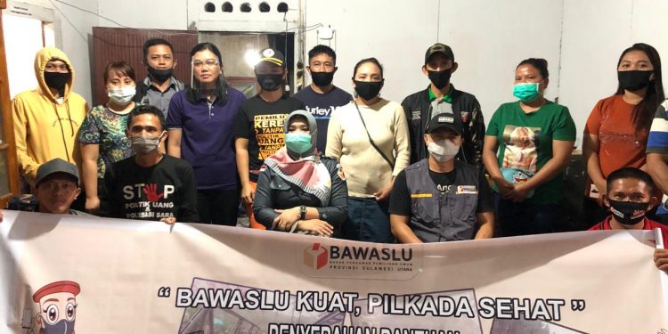 Bawaslu Bolmong Salurkan Bantuan di Posko Induk BPBD Bolmong