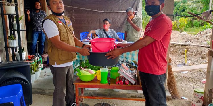 BPBD Bolmong Kembali Salurkan Bantuan ke Warga Terdampak Banjir dan Tanah Longsor