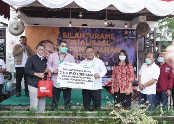 Kaban BP2MI RI Bantu Korban Bencana Banjir Bolsel dan Bolmong