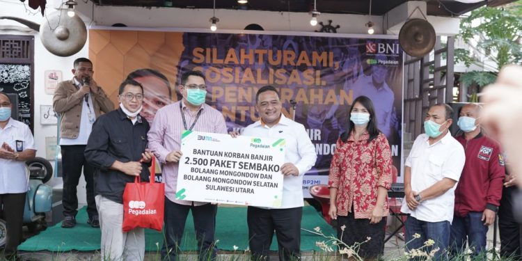 Kaban BP2MI RI Bantu Korban Bencana Banjir Bolsel dan Bolmong