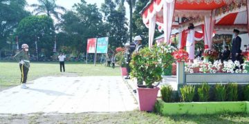 Tatong Bara Bertindak Sebagai Inspektur Upacara di HUT RI ke – 75