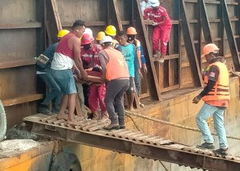 Dua Pekerja TKBM Alami Kecelakaan di Pelabuhan Khusus PLTU Desa Binjeita