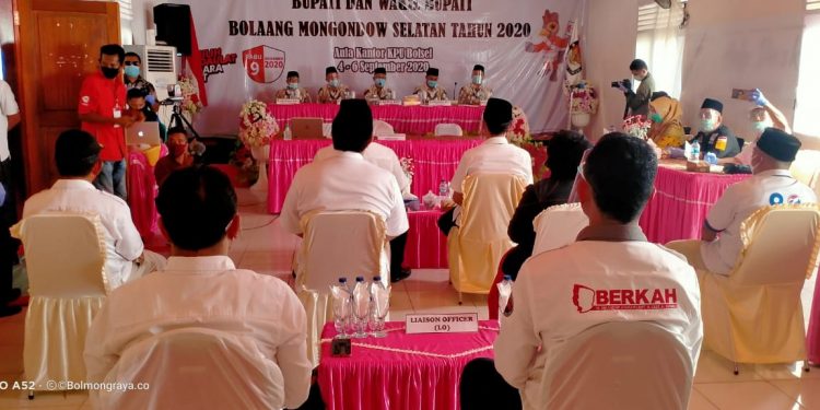 KPU Bolsel Sukses Gelar Pendaftaran di Hari Pertama