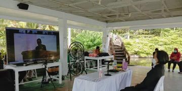 Yasti Hadiri Rapat Paripurna Tingkat II DPRD Bolmong