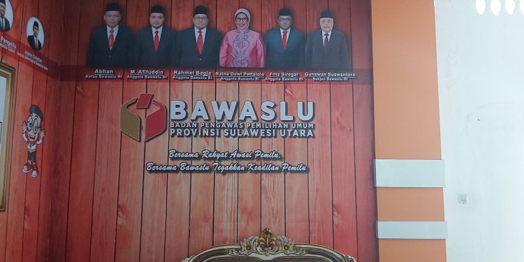 Pangellu Sosialisasikan Perbawaslu 04 2020 di Sangihe