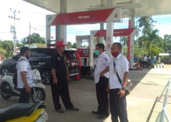 Disperindagkop dan UKM Bolsel Lakukan Pengawasan di SPBU Soguo