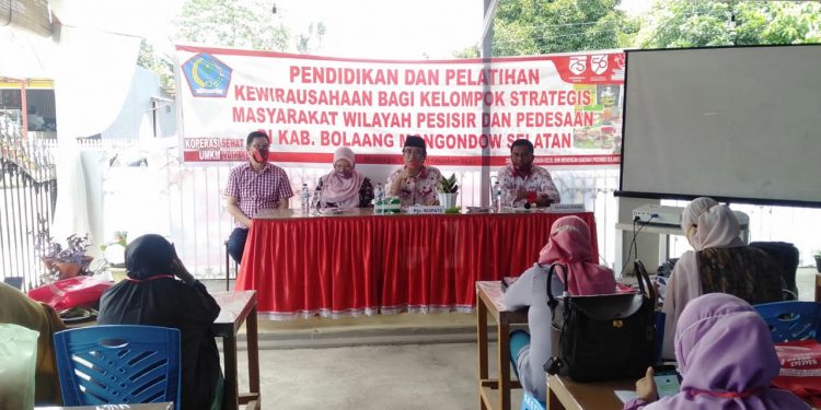 Pemda Bolsel Gelar Pelatihan Kewirausahaan