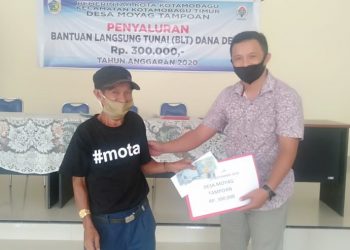 Desa Moyag Tampoan Salurkan BLT Dandes Tahap Enam