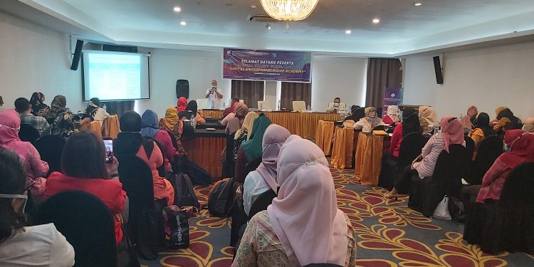 Sande Buka Pelatihan DEA Bagi Pelaku UMKM