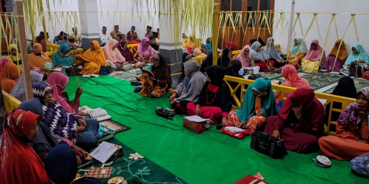 Cara Masyarakat Desa Tolondadu II Menyambut Kelahiran Manusia Mulia