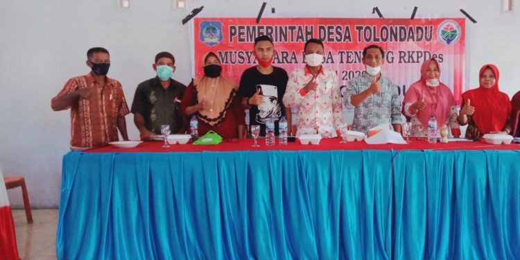 Pemerintah Desa Tolondadu Gelar Musdes RKPDes Tahun Anggaran 2021