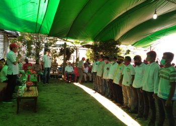 Relawan Berjihad Dikukuhkan Iskandar Kamaru