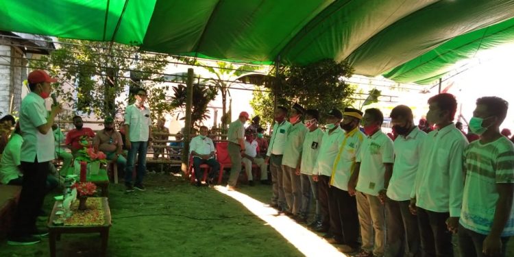 Relawan Berjihad Dikukuhkan Iskandar Kamaru