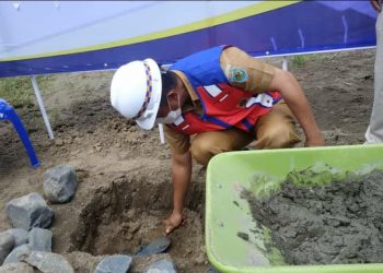 Tahlis Letakkan Batu Pertama Pembangunan Infrastruktur Gudang CDC