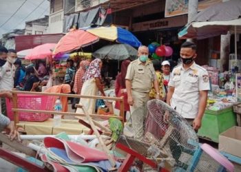 Disdagkop-UKM Tertibkan Pedagang yang Gunakan Fasilitas Umum