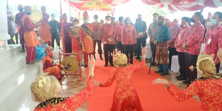 Yasti Sambut Kunker Pjs Gubernur Agus Fatoni