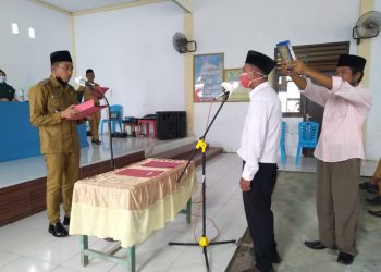 Optimalkan Pelayanan, Perangkat Desa Saltim Resmi Dilantik