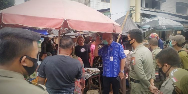 Gunakan Fasilitas Umum, Pedagang Ditertibkan