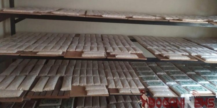 Gunakan Biji Kedelai Impor, Usaha Tempe Sugito Laris Manis