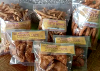 Lesmi Sukses di Usaha Cemilan