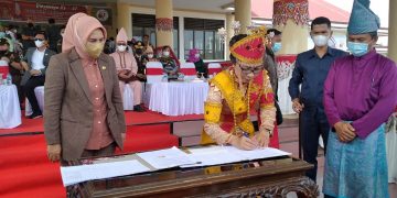 Tatong Terima Sejumlah Aset Dari Pemkab Bolmong