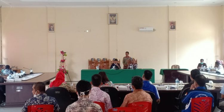 Terkait Kontrak Kerja, DPRD Bolmut Gelar RDP dengan Tiga Perusahaan